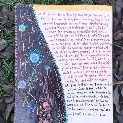 JUCAȚI-VĂ MAI DES CU FOCUL